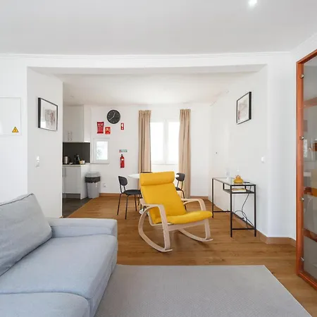Lägenhet Casas De Fado