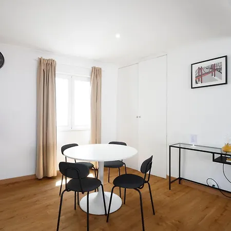 Lägenhet Casas De Fado